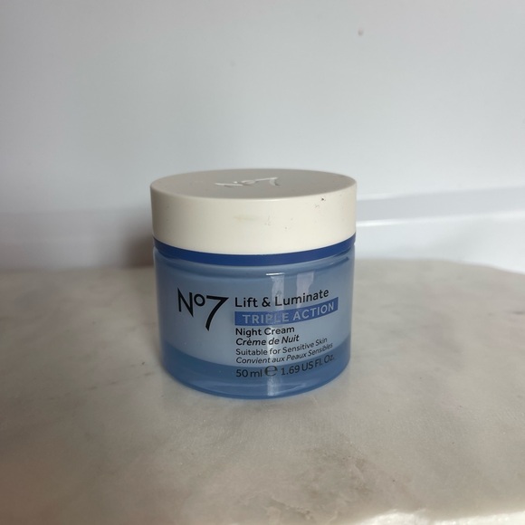 No 7 Other - No. 7 Lift & Luminate Triple Action Night Cream